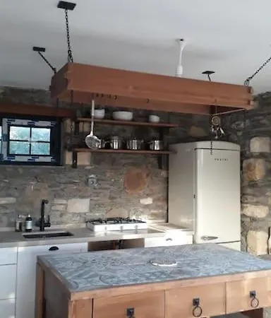 Villa Tarihi Koeyde Tas Ev *