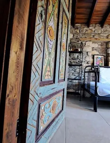 Tarihi Koeyde Tas Ev Villa *